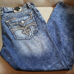🚫SOLD🚫 Men’s Rock Revival Jeans